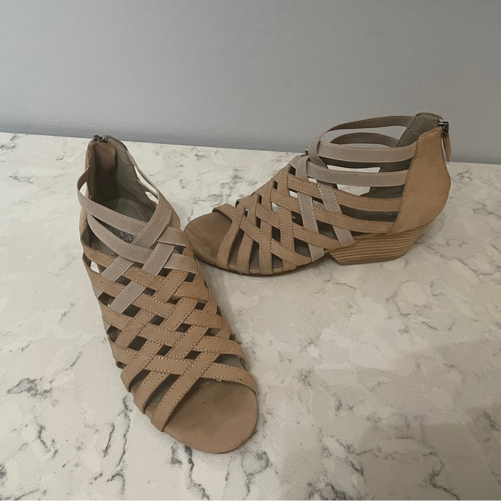 Eileen Fisher Woven Gladiator Sandal size 8